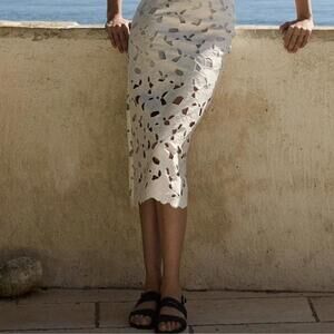 H&M Ecru Midi Skirt Size 6 Embroidered Cutout BNWT